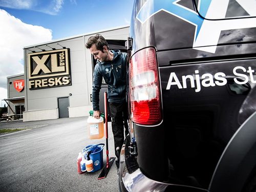 Bild Anja's Städservice (Foton Lokalvårdare, Bild Städföretag)