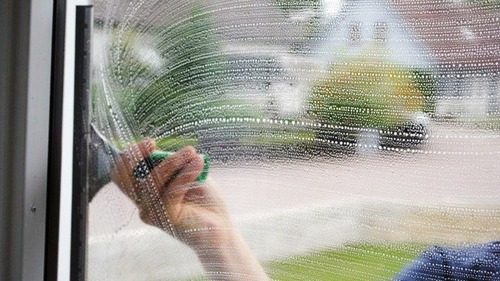 Bild Städ & Fönsterservice (Foton Lokalvårdare, Bild Städföretag)