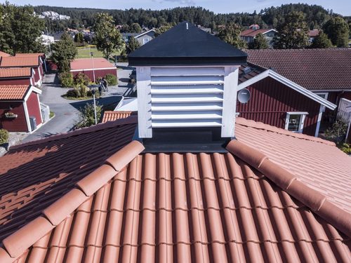 Bild Wästgöta Entreprenad AB (Foton Takläggare, Bild Takföretag)