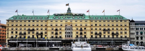 Bild Husby Takplåtslageri & Ventilation AB (Foton Takläggare, Bild Takföretag)