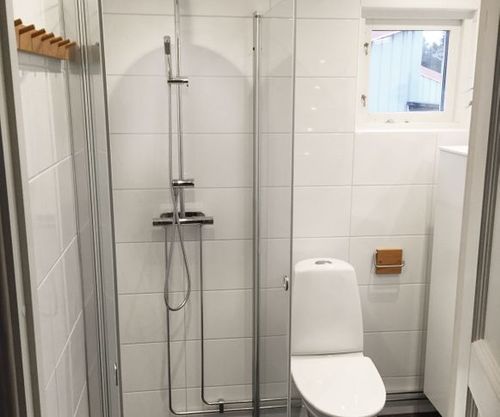 Bild Märsta Vägg & Golv Aktiebolag (Foton Badrumsrenoverare, Bild Badrumsföretag)