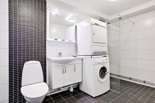 Bild Kakel i kvadrat (Foton Badrumsrenoverare, Bild Badrumsföretag)