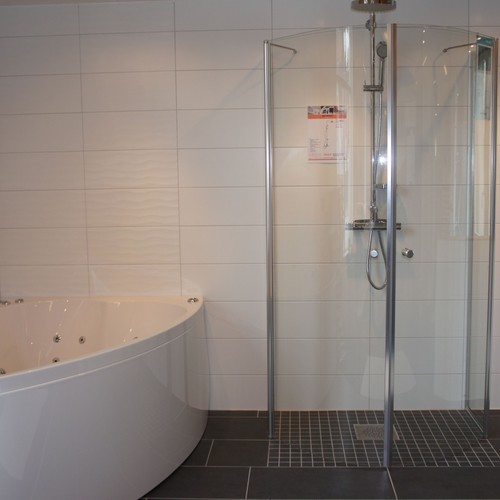 Bild Nässjö Golv AB (Foton Badrumsrenoverare, Bild Badrumsföretag)