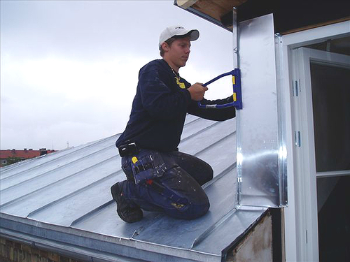 Bild Jönssons Plåtslageri (Foton Takläggare, Bild Takföretag)