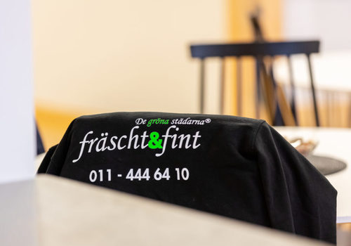 Bild Fräscht och fint – De gröna städarna (Foton Lokalvårdare, Bild Städföretag)