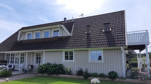 Bild på Smålands Tak & Bygg AB – takföretag & takläggare i Bankeryd (Jönköpings län)