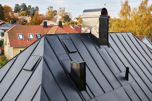 Företagsbild på Kompetens Plåtslageri – Ett takföretag i Stockholms län