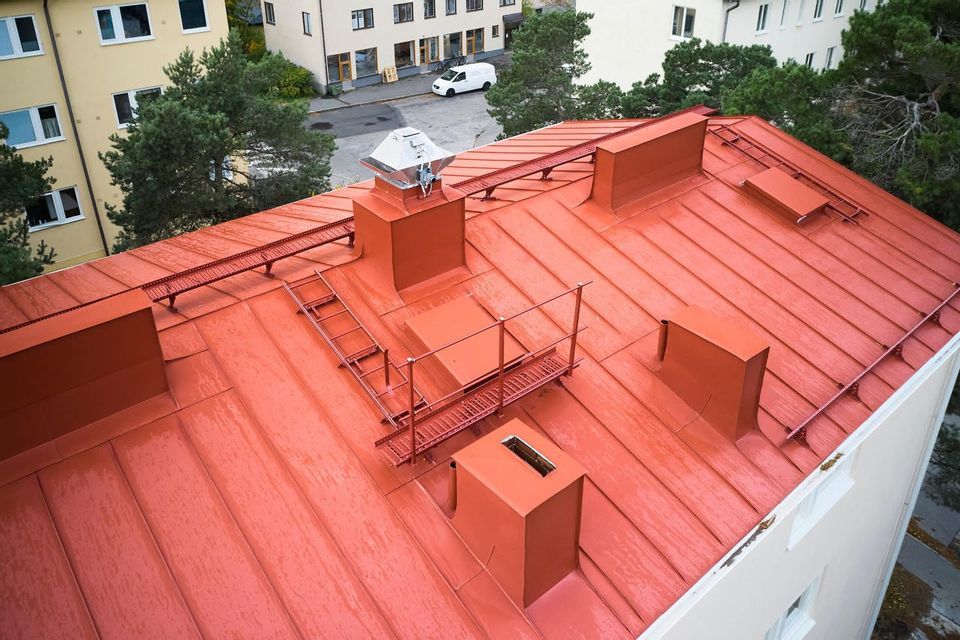 Företagsbild på Kompetens Plåtslageri – takläggare i Stockholms län