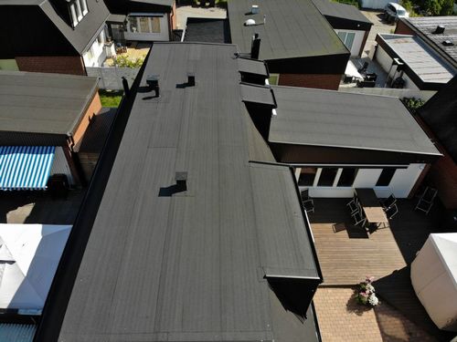 Företagsbild på Stadstak Sthlm AB – Ett takföretag i Skarpnäck