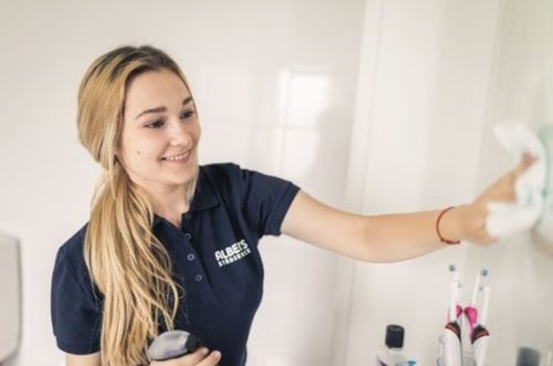 Företagsbild på Alberts Städservice Stockholm – Ett städföretag i Vällingby