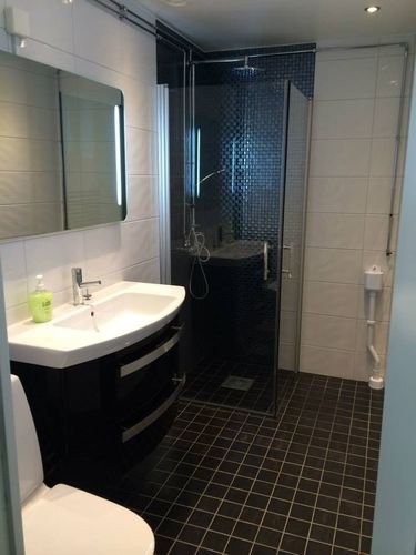 Företagsbild på Renew Service AB – Ett måleriföretag i Stockholms län