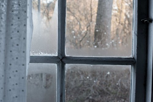 kondenspå Fönsterexperter – Ett fönsterföretag i Dalarnas län 2022