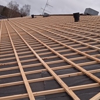 Företagsbild på Svea takläggare AB – Ett takföretag i Sandviken