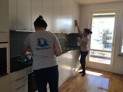 Företagsbild på Rena Hem Stockholm – Ett städföretag i Täby