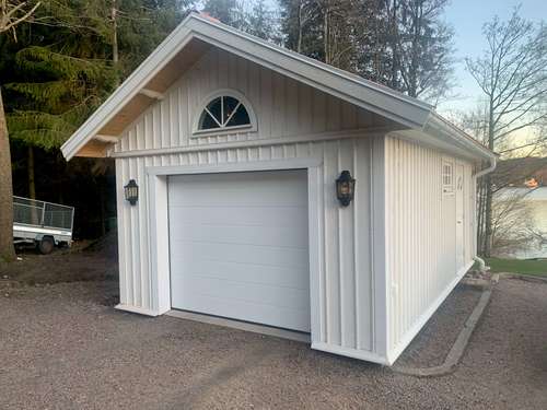 Bild på Dala Garageportar AB – fönsterbytare i Sundborn