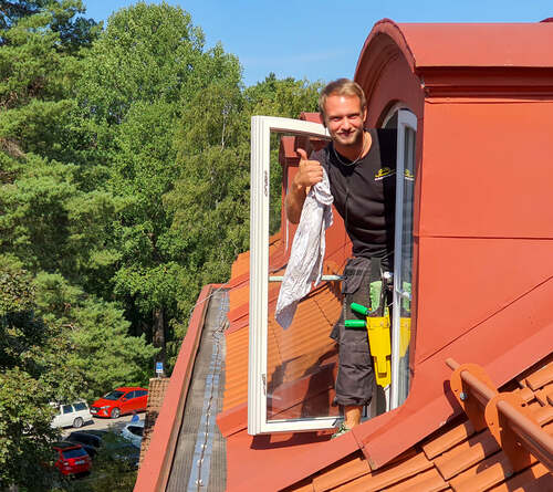 Företagsbild på Putsarkungen AB – Ett städföretag i Västmanlands län 2022