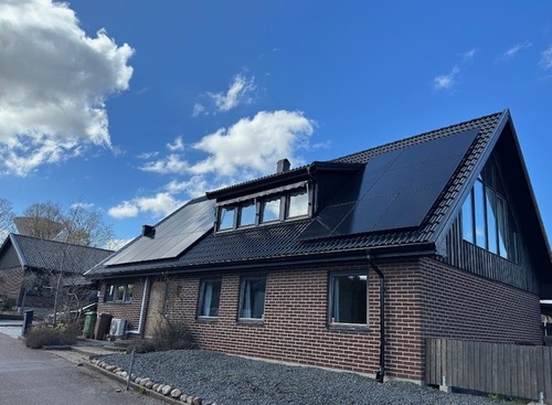 Företagsbild på Skåne Fastighetsrenovering AB – En takläggare i Skåne län