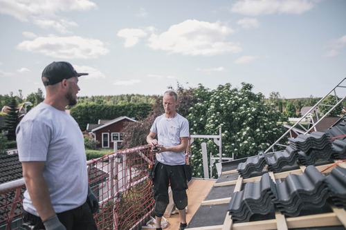 Så här går ett takbyte till med våra takläggare från Dalarna 