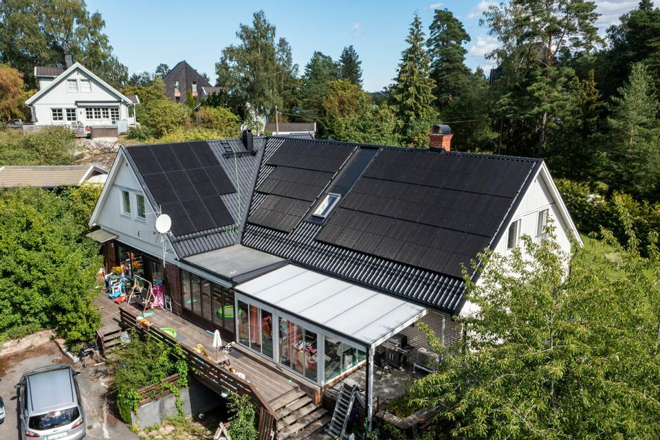 Företagsbild på Soolar – Ett solcellsenergi företag i Saltsjö-boo