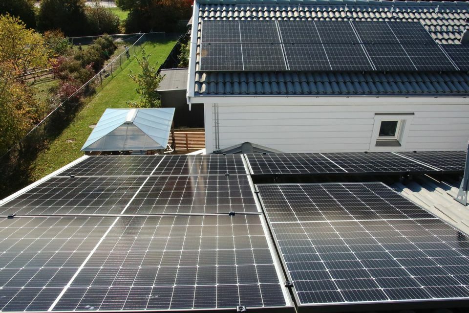 Företagsbild på Solar Entreprenad – solcellsföretag i Västra Götalands län