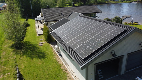 Bild solceller villa