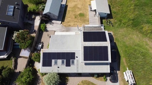 Bild solceller villa