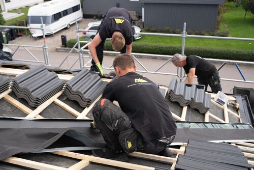 Företagsbild på Svensk Takentreprenad AB – En takläggare i Östergötlands län