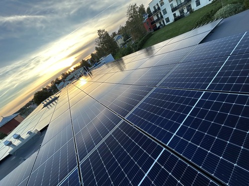 Företagsbild på Hasol AB – Ett solcellsenergi företag i Jönköping 2023