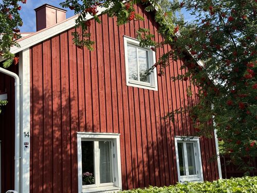 Fasadbyte med tilläggsisolering i Borlänge