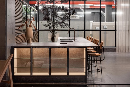 Showroom 3