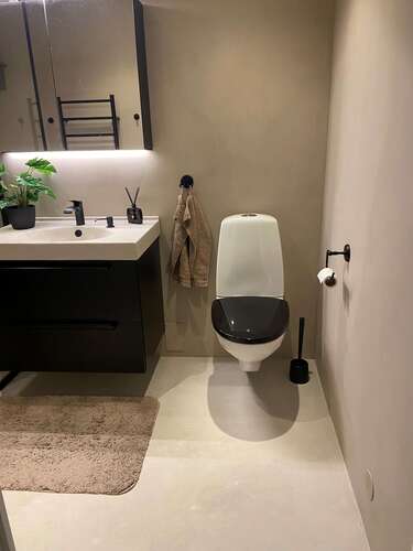 Företagsbild på Golv och Microcement – Ett badrumsföretag i Malmö