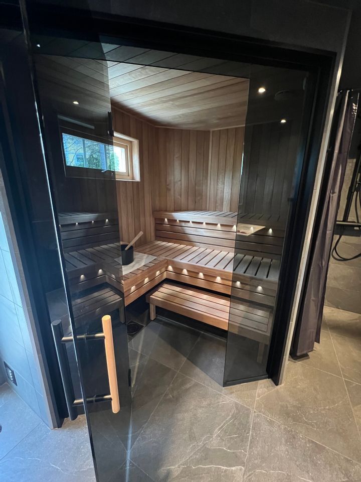 Företagsbild på Jh Byggmästare AB – En snickare i 