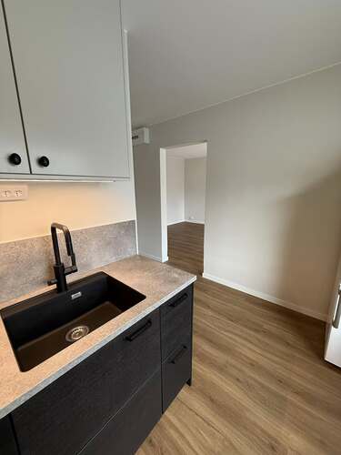 Företagsbild på Nyby Byggservice i Västerbotten AB – En snickare i Värmlands län