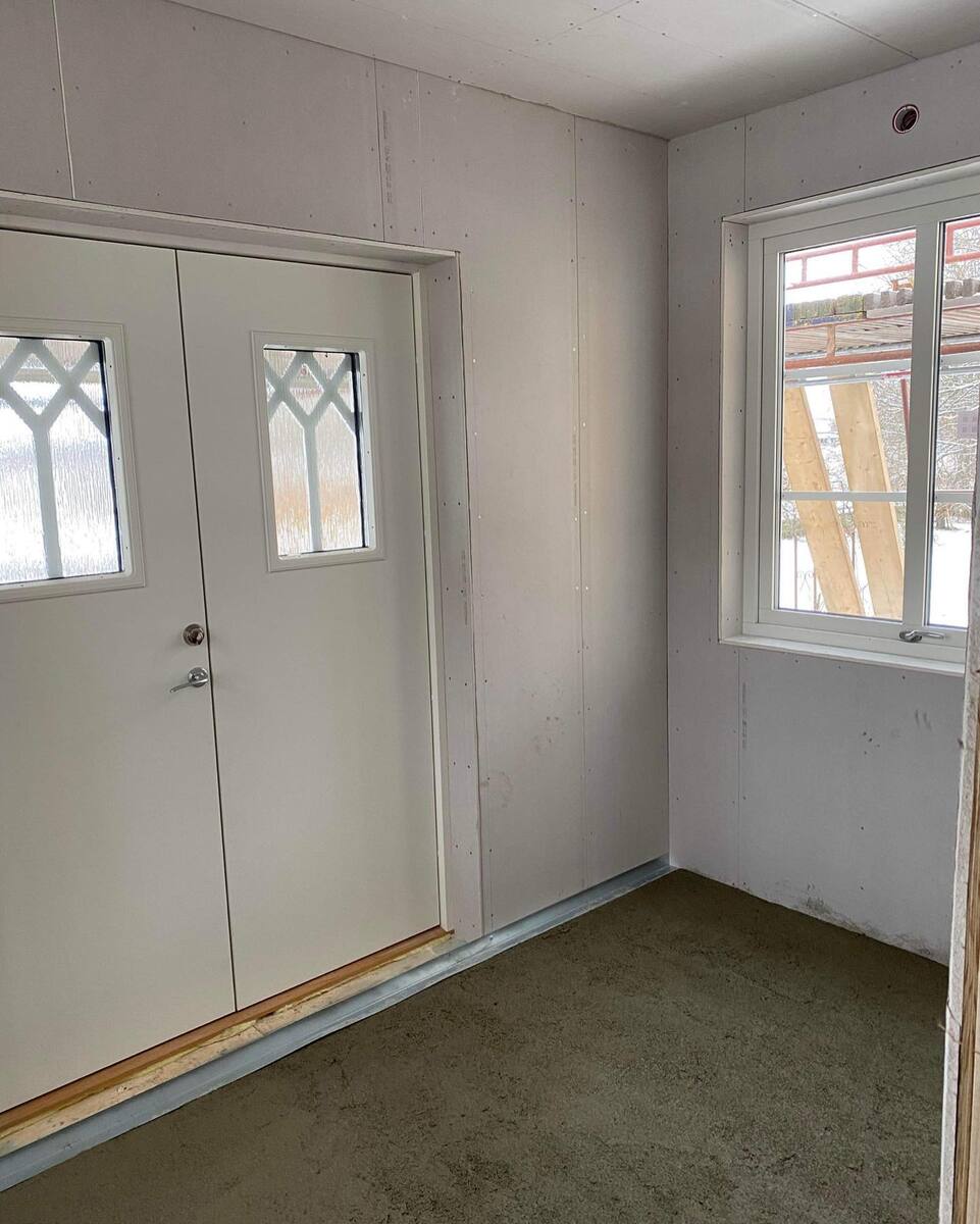 Företagsbild på LSE Mark AB – En snickare i Kalmar län