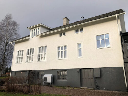 Fönsterbyte på äldre villa – nya energieffektiva fönster monterade av JL Fönster & Fasad