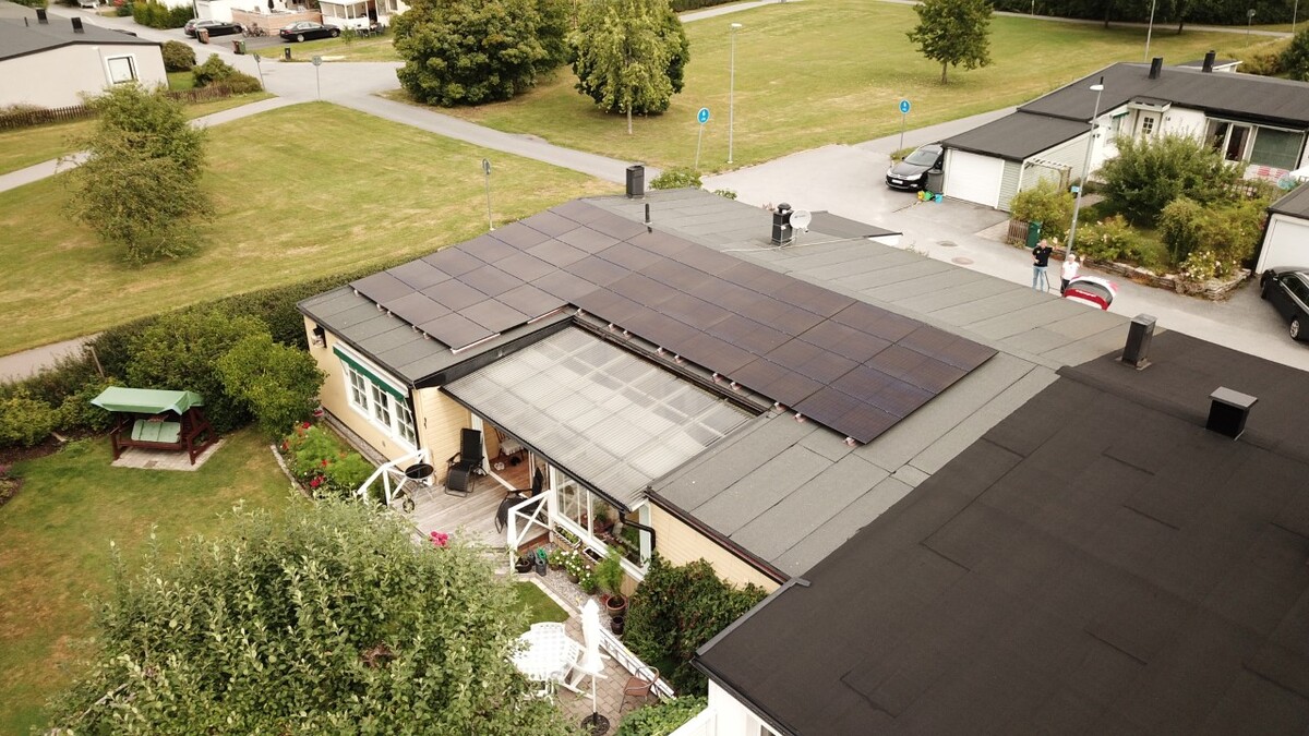 Solceller på papptak i Örebro