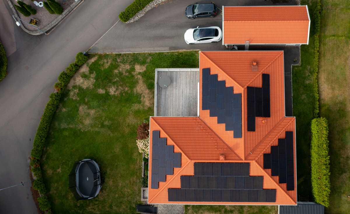 Lindome 23,1 kW med paneler i öst/syd/väst