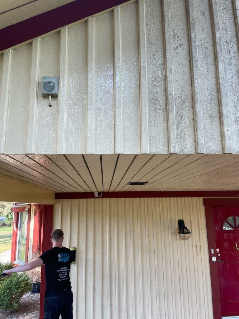 Företagsbild på VLK SoftWash AB – takläggare i Skåne län