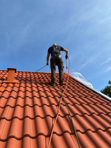 Företagsbild på VLK SoftWash AB – takläggare i Skåne län