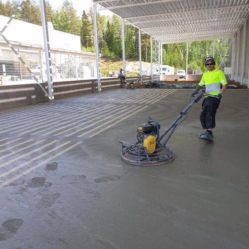 Fördelarna med att välja ett betonggolv för ditt hem och fastighet i Västerås