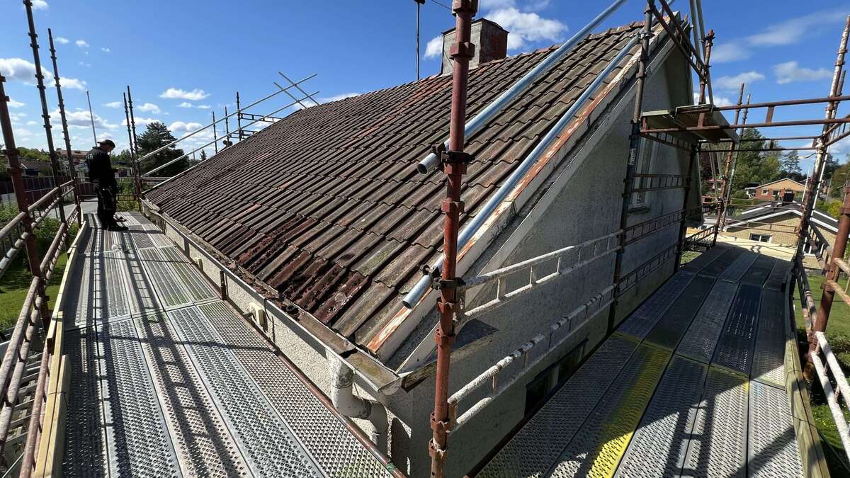 Företagsbild på Dr Tak AB – Ett takföretag i Örebro län