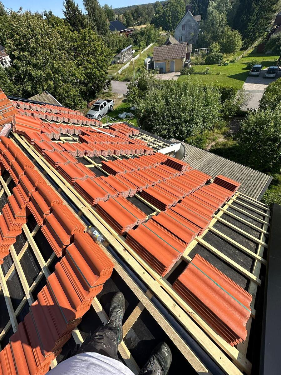 Företagsbild på Takterapi – En takläggare i Gävleborgs län