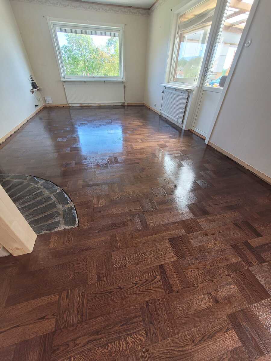 Företagsbild på Säters Golvtjänst Aktiebolag – Ett badrumsföretag i Säter