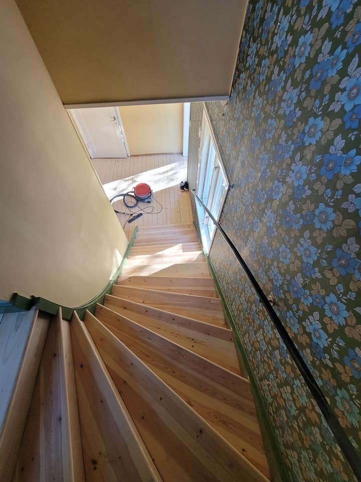 Företagsbild på Säters Golvtjänst Aktiebolag – Ett badrumsföretag i Säter