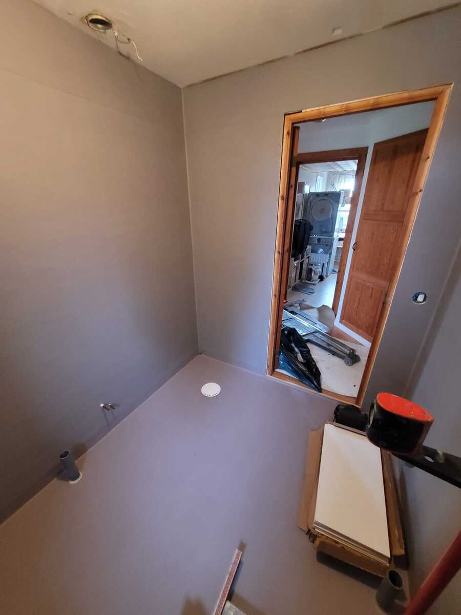 Företagsbild på Säters Golvtjänst Aktiebolag – Ett badrumsföretag i Säter