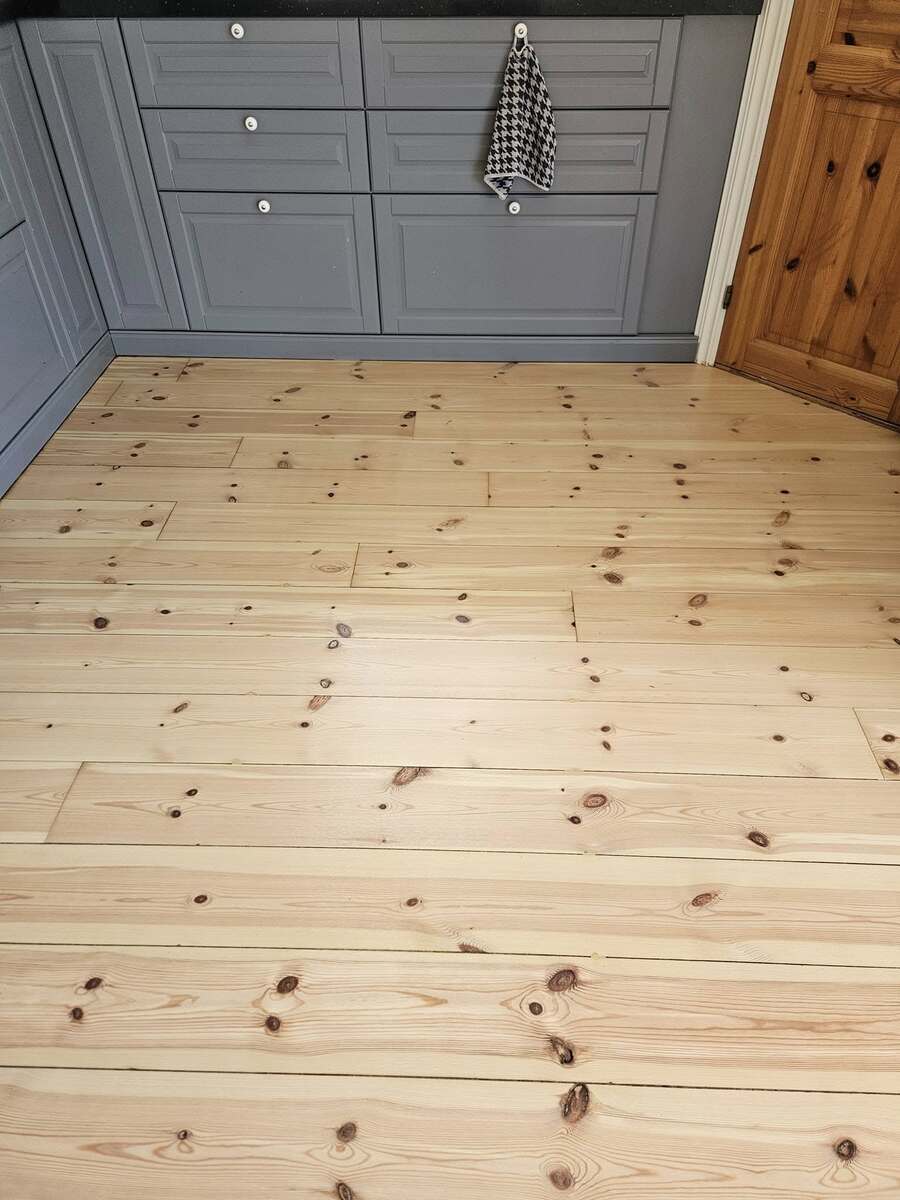 Företagsbild på Säters Golvtjänst Aktiebolag – Ett badrumsföretag i Dalarnas län 2025