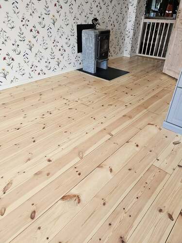 Företagsbild på Säters Golvtjänst Aktiebolag – Ett badrumsföretag i Säter