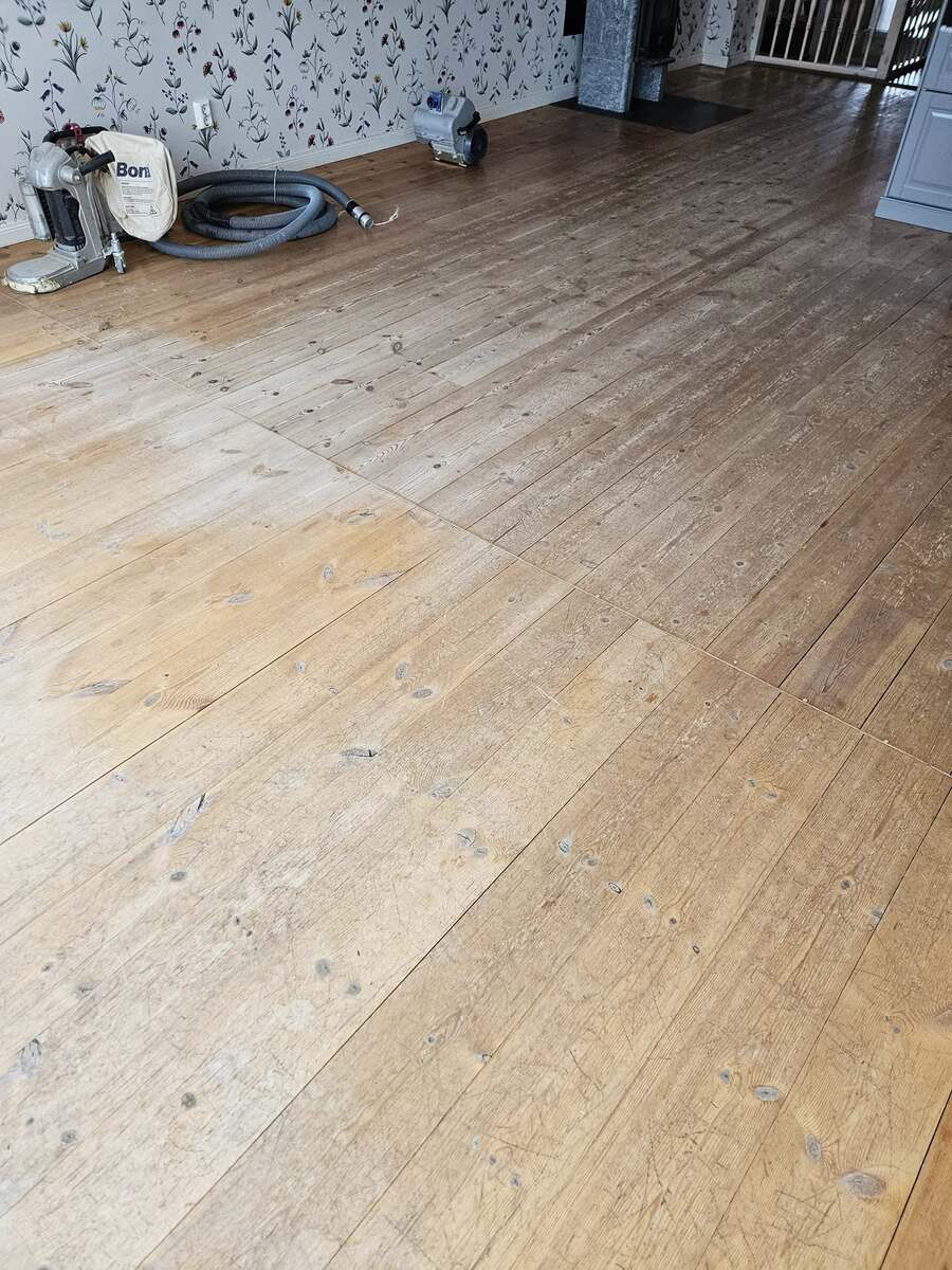 Företagsbild på Säters Golvtjänst Aktiebolag – Ett badrumsföretag i Dalarnas län