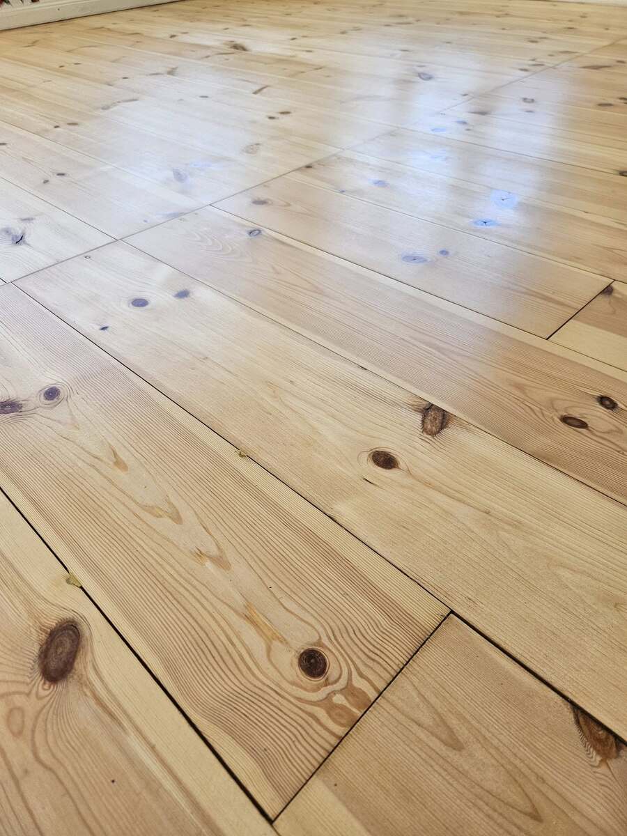 Företagsbild på Säters Golvtjänst Aktiebolag – Ett badrumsföretag i Säter 2025