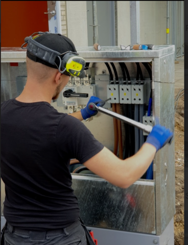 Vad kostar det att anlita våra elektriker i Helsingborg?